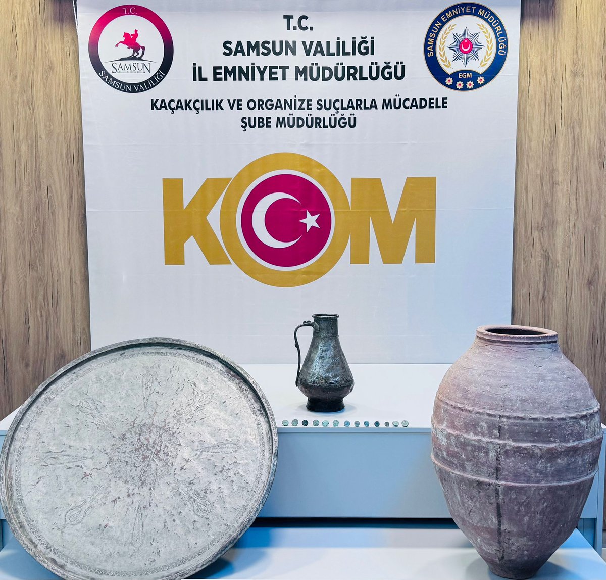 Atakum ve İlkadım'da tarihi eser operasyonu düzenlendi dengegazetesi.com.tr/atakum-ve-ilka… <a href="/dengegazetesi/">Denge Gazetesi</a> aracılığıyla