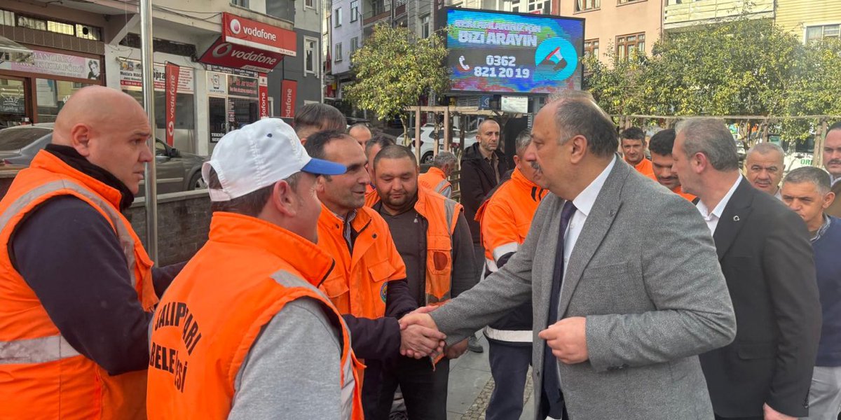 Belediye çalışanlarından zam teşekkürü dengegazetesi.com.tr/belediye-calis… <a href="/dengegazetesi/">Denge Gazetesi</a> aracılığıyla