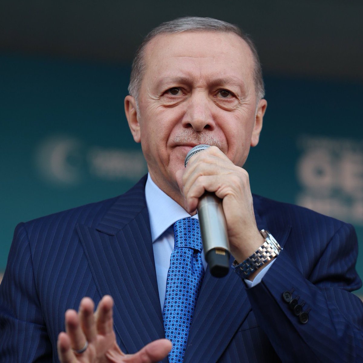 Pusholder tweet media