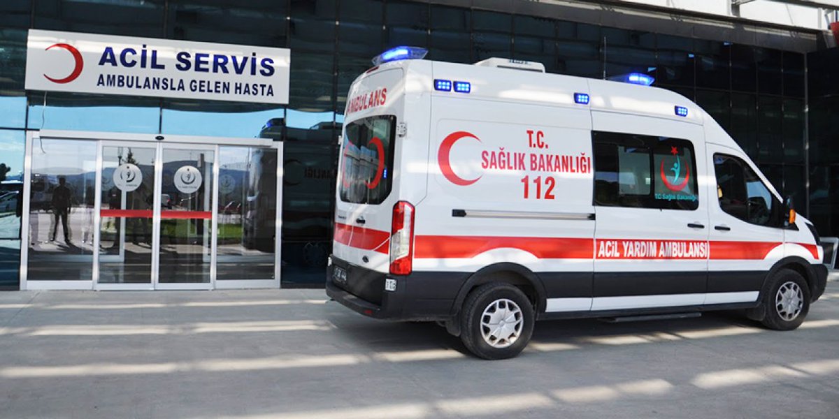 Samsun'da inşaattan düşen işçi hayatını kaybetti dengegazetesi.com.tr/samsunda-insaa… <a href="/dengegazetesi/">Denge Gazetesi</a> aracılığıyla