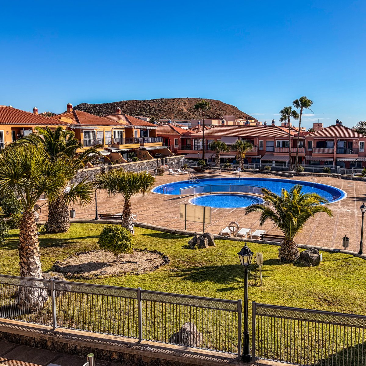 ProudCommerce tweet media