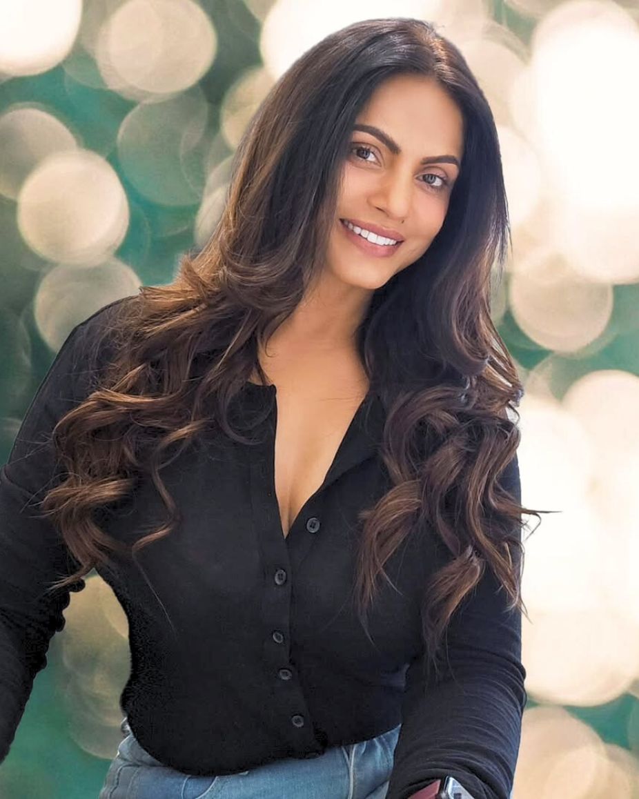 Neetu Chandra Srivastava tweet media