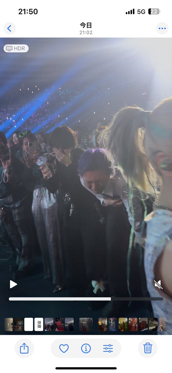 即落ち(泣き崩れ、感謝の意)2コマ