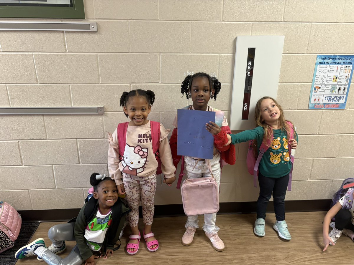 Tammi Davis tweet media