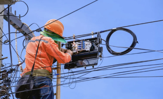 Florida Internet & Television tweet media