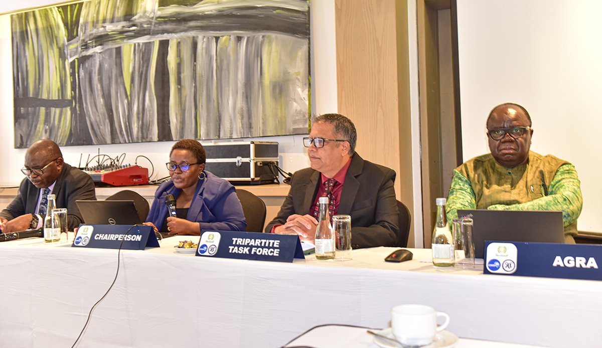 SADC_News's tweet image. #COMESA-#EAC-#SADC Tripartite Partners host Policy Dialogue Forum today, on the Tripartite Simplified Trade Regime (TSTR) in Nairobi, Kenya. The TSTR is designed to make cross-border trade easier, faster &amp;amp; more affordable @EliasMagosi @AngeleMakombo @sardcnet @southerntimesa