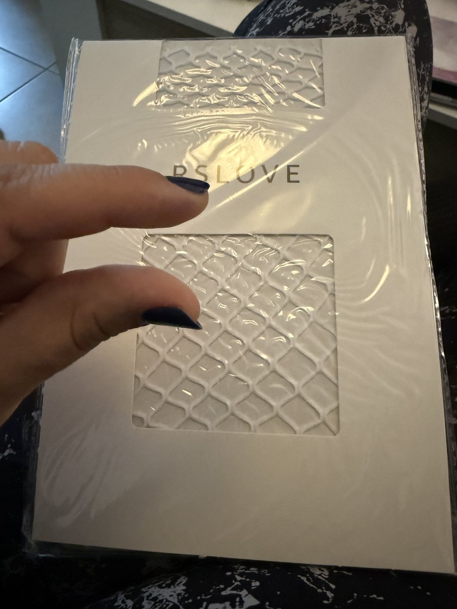 Calilith29's tweet image. Un de vous a pris un cadeau dans ma wishlist Amazon 📦 
J’ai hâte de les essayer 🤭
J’en veux d’autres !

amazon.fr/hz/wishlist/ls…