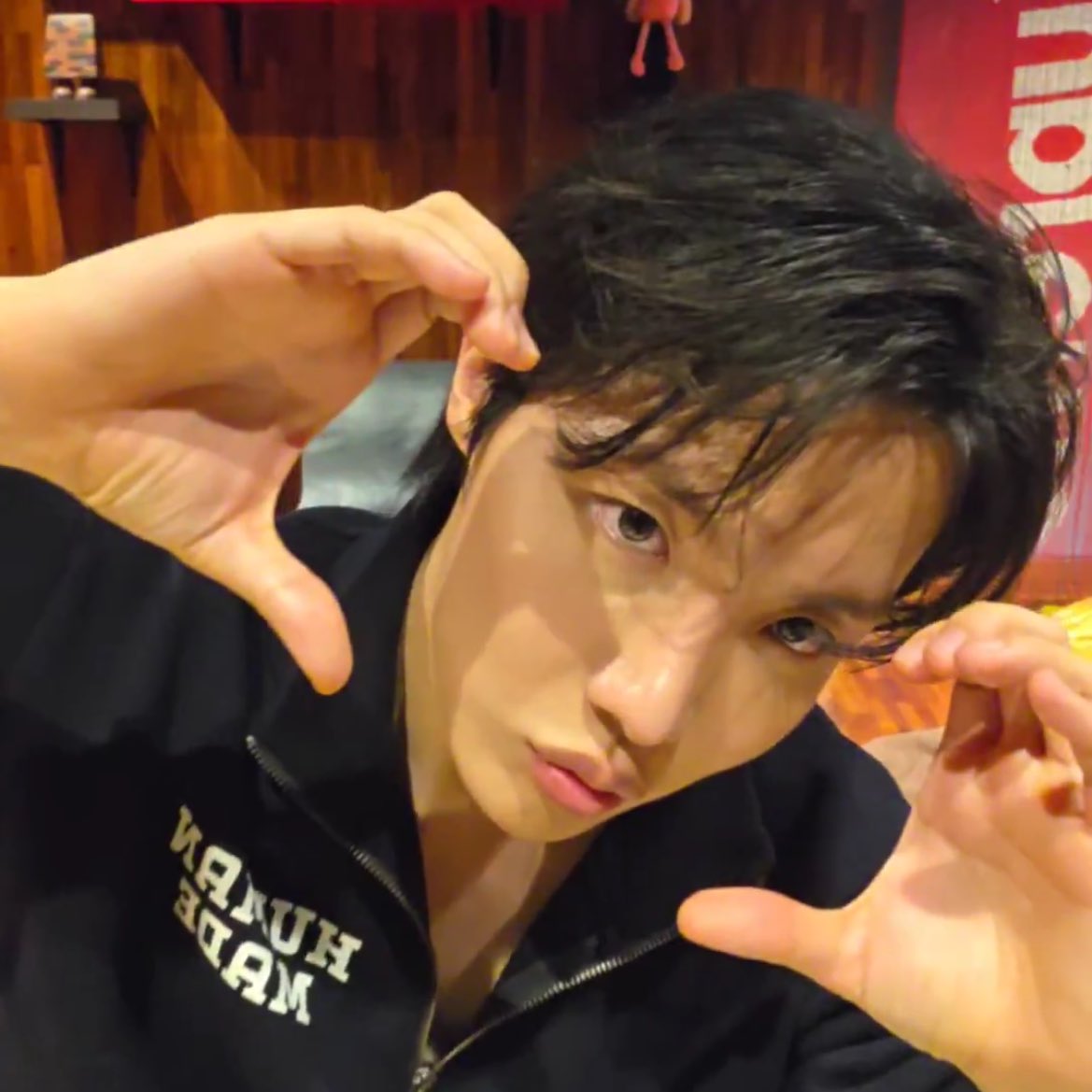 mnisoo ⋆ tweet media