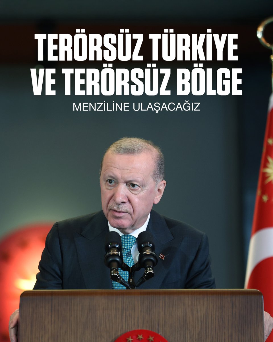 Meclisimizin çatısı altında kurulan Millî Dayanışma, Kardeşlik ve Demokrasi Komisyonumuz raporunu bugün tamamladı, tüm siyasi parti gruplarının desteğiyle nihai raporunu kabul etti. 

5 Ağustos’tan beri Komisyon bünyesinde mesuliyet bilinciyle hareket eden tüm milletvekillerine,