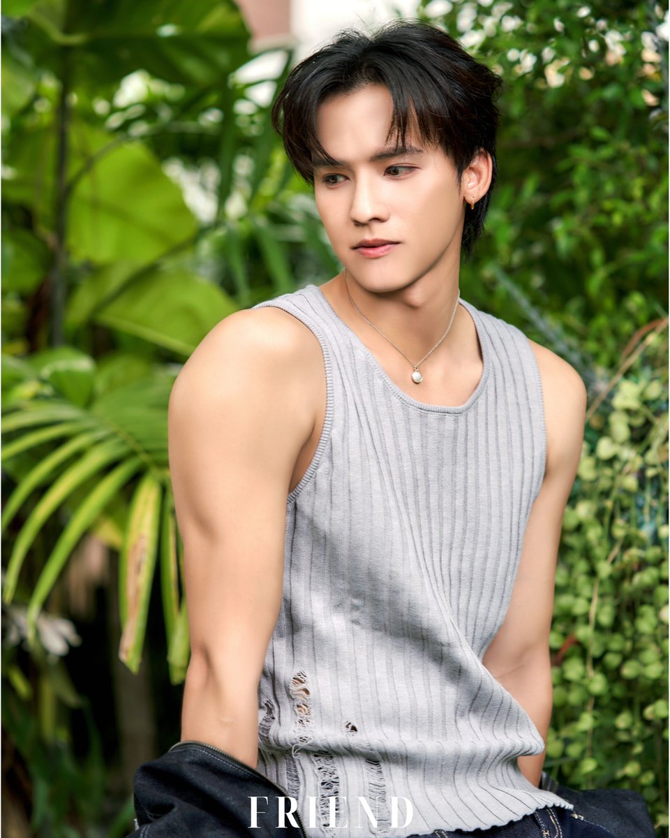 Theupclose's tweet photo. "ฟลุ๊คจ์ พงศภัทร์" อวดลุคคูลโชว์หุ่นเฟิร์ม พร้อมเปิดใจถึงก้าวสำคัญและการเตรียมตัวอย่างหนักเพื่อแฟนคลับ
📍https://t.co/Yqjelrgzma
#FlukePongsapat #ฟลุ๊คจ์พงศภัทร์
#จะให้ไปรักใคร #BetterWithYou #PlayParkTheSeries #รักไม่คาดฝัน #friendmag https://t.co/oezAtj7mNE