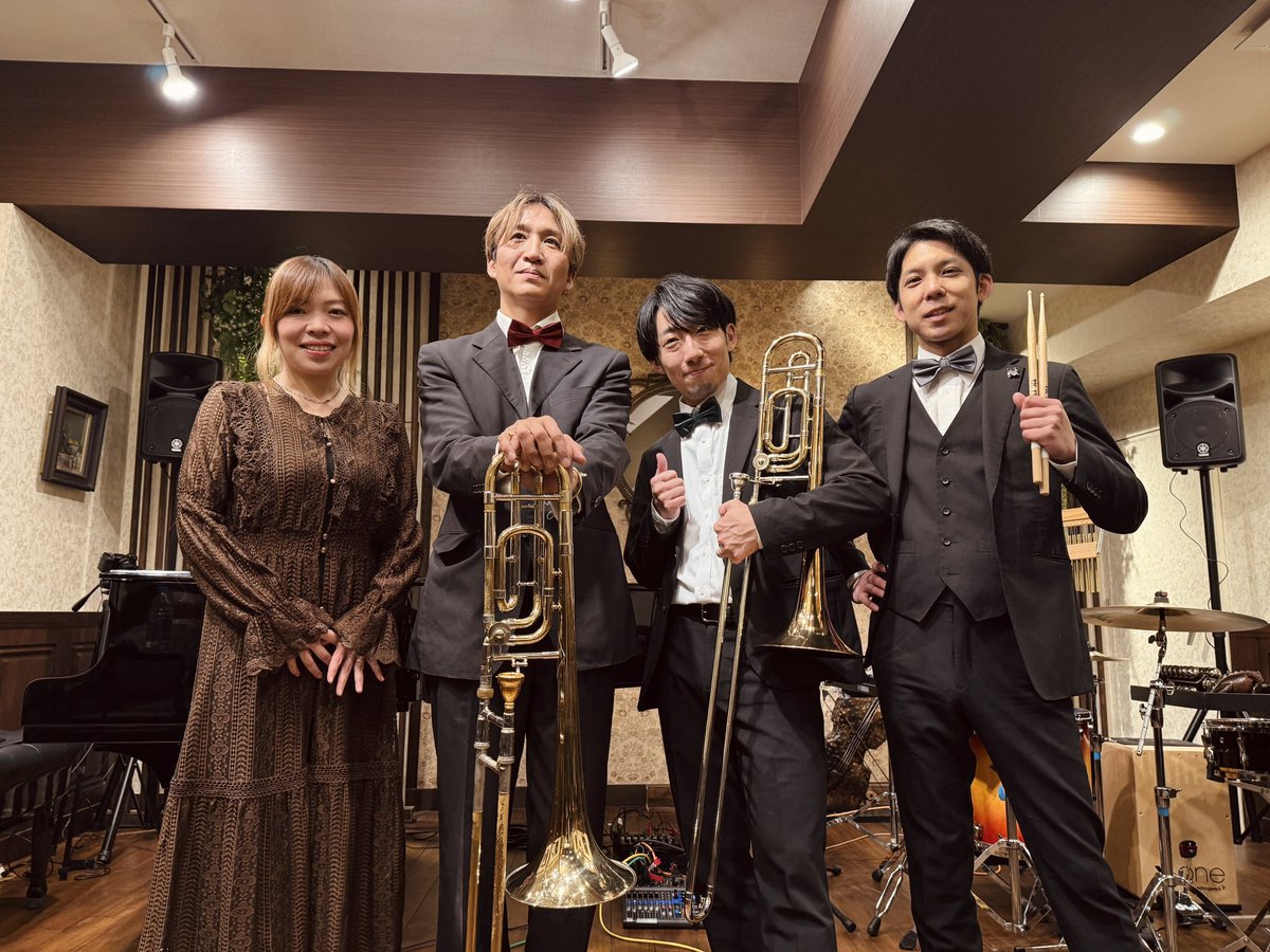 KOSHINOSUKEAYAMINE ALL IN PACKED TOUR
大阪公演終了🎺🎺🎹🥁

縁盤曲もりもりのセットリストでお送りしましたっ💪

来週の東京公演もお楽しみに🔥