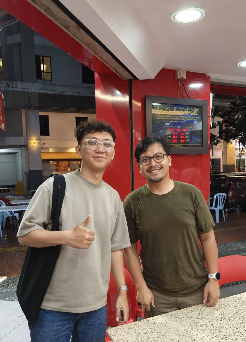 arryangga tweet media