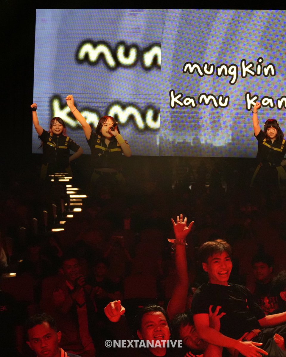 nextanative tweet media