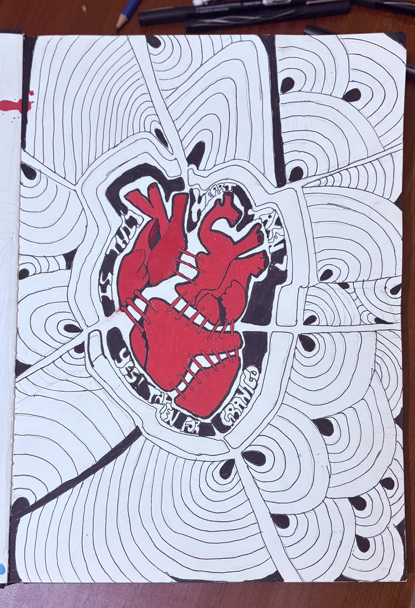 J’hésite entre la considérer comme terminée ou poursuivre. Anyway c’était mon dessin de st Valentin