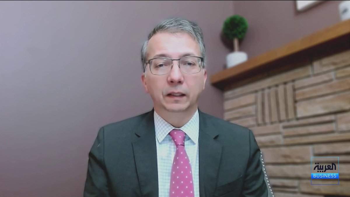 الرئيس التنفيذي لمركز كوروم للدراسات الاستراتيجية طارق الرفاعي: انخفاض عوائد سندات الخزانة الأميركية سببه مخاوف تباطؤ النمو الاقتصادي والتحول نحو السندات بعد تصحيح أسعار الذهب. ارتفاع نسبة البطالة والضرائب في بريطانيا قد تؤدي لخفض الفائدة من بنك إنجلترا. تسلم كيفين وارش لرئاسة الفدرالي لن يؤدي لتغييرات كبيرة عن السياسة النقدية الحالية. السياسة النقدية للمركزي الأوروبي لن تتغير بحال رحيل لاغارد مبكراً. تراجعات أسهم التكنولوجيا في وول ستريت ناجمة عن عملية إعادة توازن نحو أسهم الشركات الأصغر. Nadine_bn. NaserElTibi جرس الإغلاق _Business 