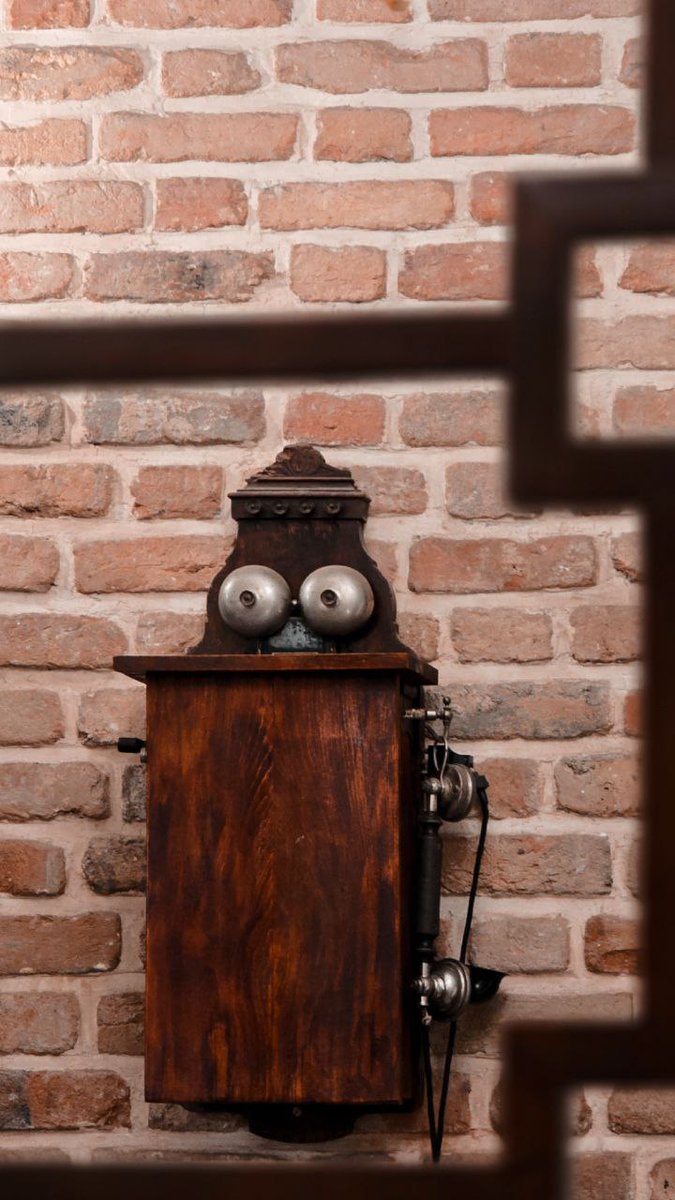 ‌                                                 ‌ ‌‌‌    ‌
يمكن للمرء أن يقول وداعاً، و كل شيءٍ فيه يريد أن يبقى🥲