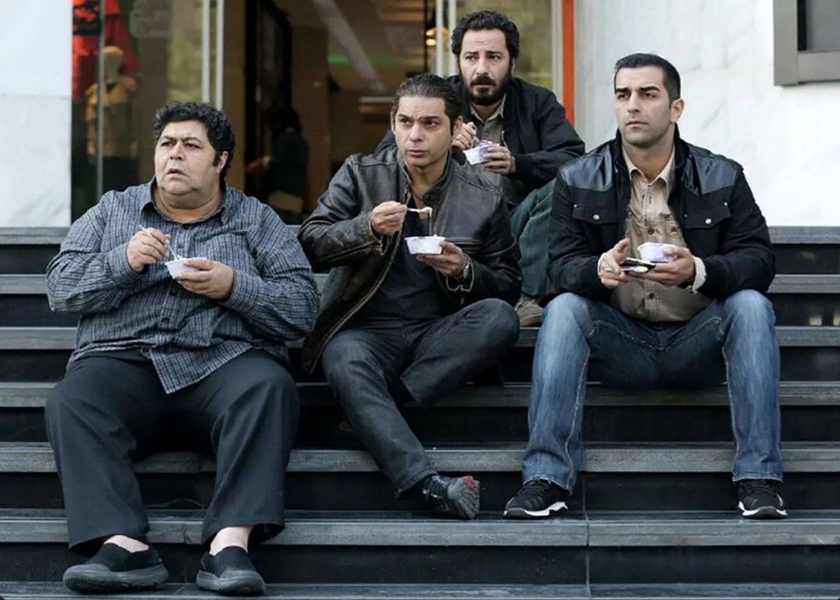 آرام tweet media