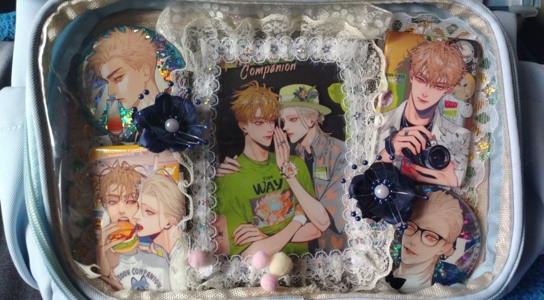 De donde viene tanta notificación kaajsj perdón ando más activo en otras cuentas

Miren mi ita bag Zhanyi

#19天 #19days