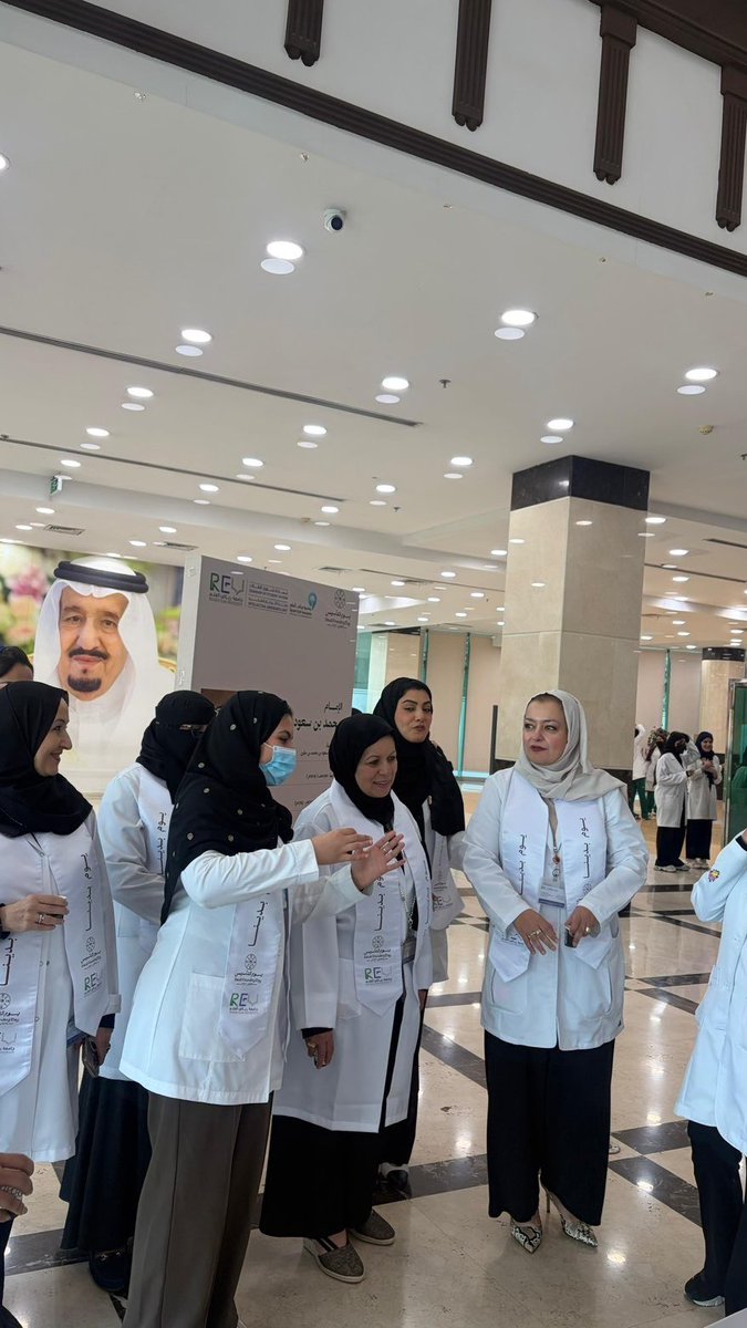 مركز خدمة المجتمع والتنمية المستدامة tweet media