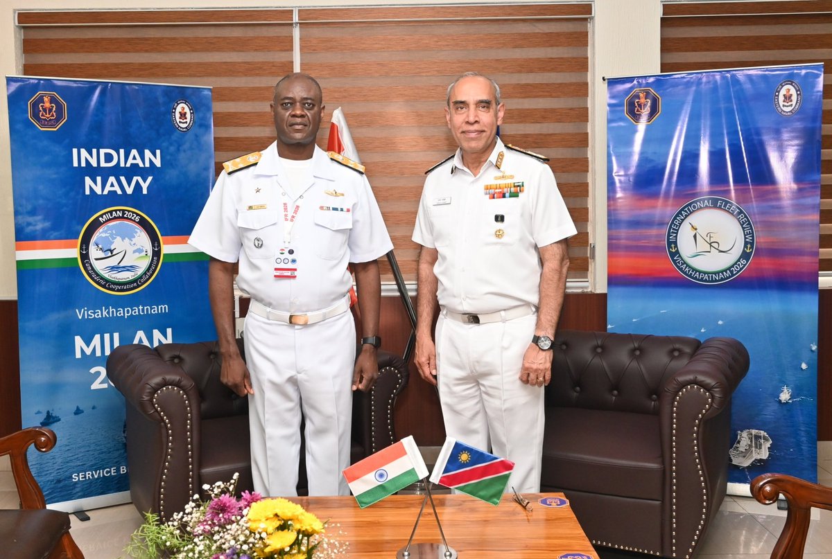 indiannavy's tweet photo. With #IndianNavy ships continuing professional engagements in the region - including the recent port call of #INSTushil at Walvis Bay, Namibia - VAdm Tarun Sobti, #DCNS, engaged with RAdm Sacheus Randy Gonteb, Navy Commander of the Namibian Navy, at Visakhapatnam.
🇮🇳 🤝 🇳🇦

The interaction focused on enhancing cooperation through training exchanges, professional interactions, and avenues for operational engagement.

@IndiainNamibia

#MILAN2026
#IndianNavy
#UnitedThroughOceans