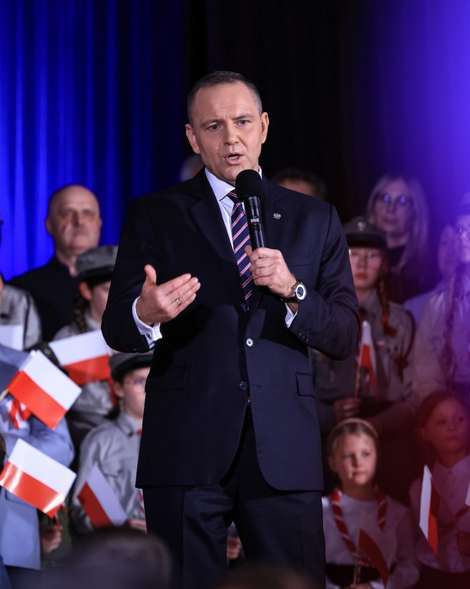 🇵🇱 Lista inicjatyw Prezydenta Karola Nawrockiego wraz z datami przekazania ich do Sejmu:

Tak dla CPK – 07.08.2025
PIT Zero. Rodzina na Plus – 08.08.2025
Ochrona polskiej wsi – 09.08.2025
Mrożenie cen energii – 21.08.2025
Ustawa ukraińska – 25.08.2025
Technologie Przełomowe –