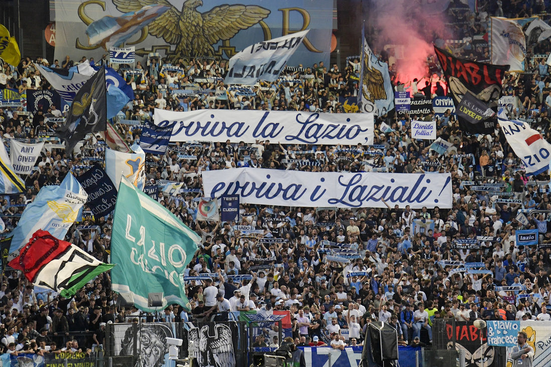 Un comunicato inatteso, personalmente, di ENORME PESO, DIFFICOLTÀ E IMPORTANZA. Complimenti ai gruppi organizzati, alla Nord e a tutti gli abbonati che diserteranno.

Compattiamoci e stringiamoci tra noi, Laziali, bene supremo della Lazio.

Evviva la Lazio, evviva i Laziali.