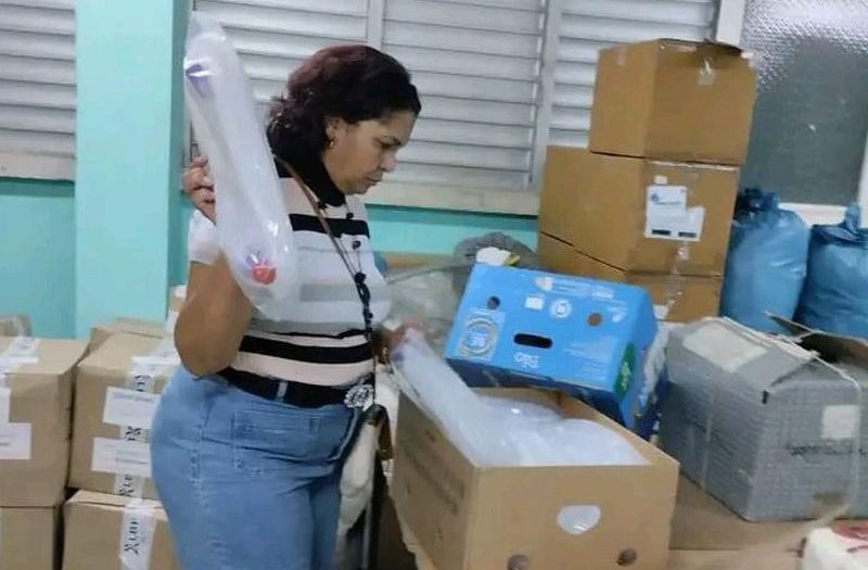 ¡Unidos podemos más! Se siguen sumando manos solidarias!  Organización solidaria alemana entrega donativo al Hospital General Provincial Camilo Cienfuegos #DePieYCombatiendo #CubaVencerá  #TenemosMemoria #LaLuchaNoHaCesado #SanctiSpíritusEnMarcha #EléctricosEspirituanos