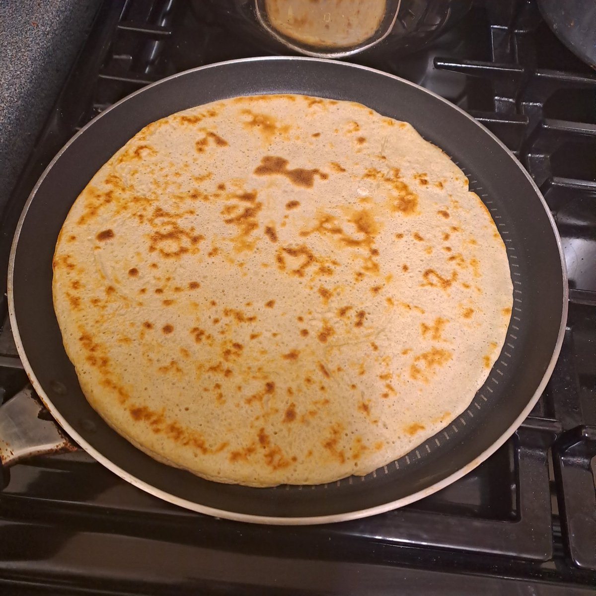 LizTyrell1's tweet photo. It's Lent today! We had a good Pancake Tuesday! We had lots of pancakes #pancakeTuesday https://t.co/iIZ8mXHyKx