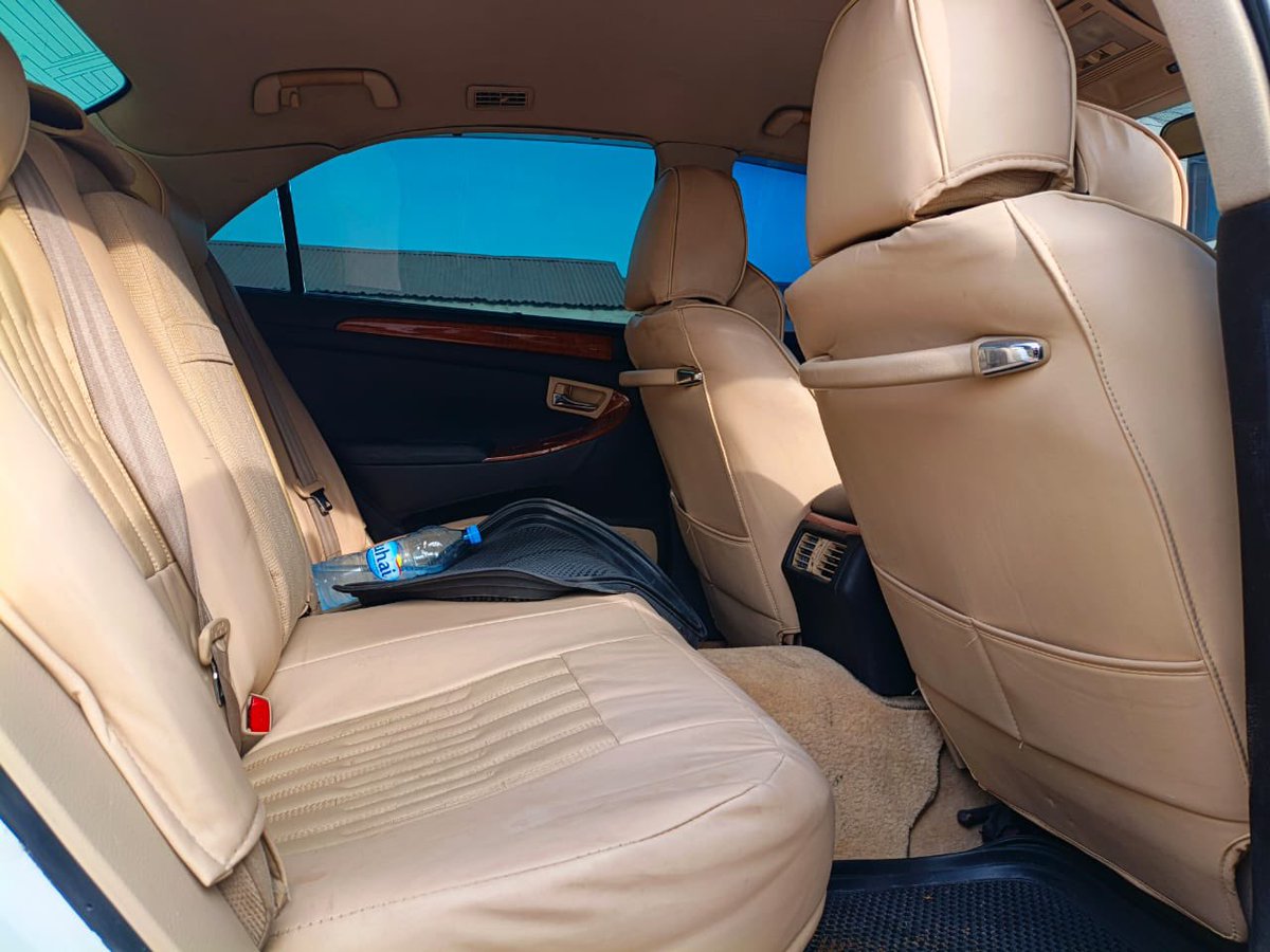 CROWN MAJESTA🔥
CC4200
FULL AC
ENGINE SAFII 
GEAR BOX SAFII 
FULL DOCUMENT 
📍☎️0655777249
#AssengaMagariTz🔥
#DevineVictory🙏🏻