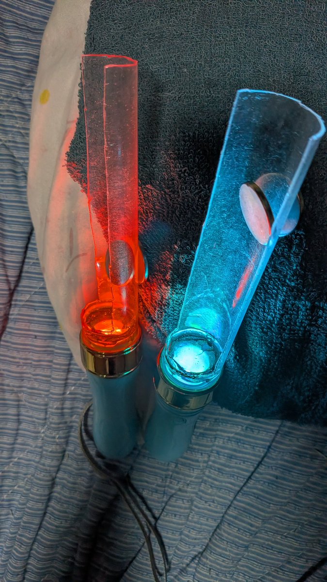 ここでペンライト制作は中断です！ 後は21日にコナンの展示会行って