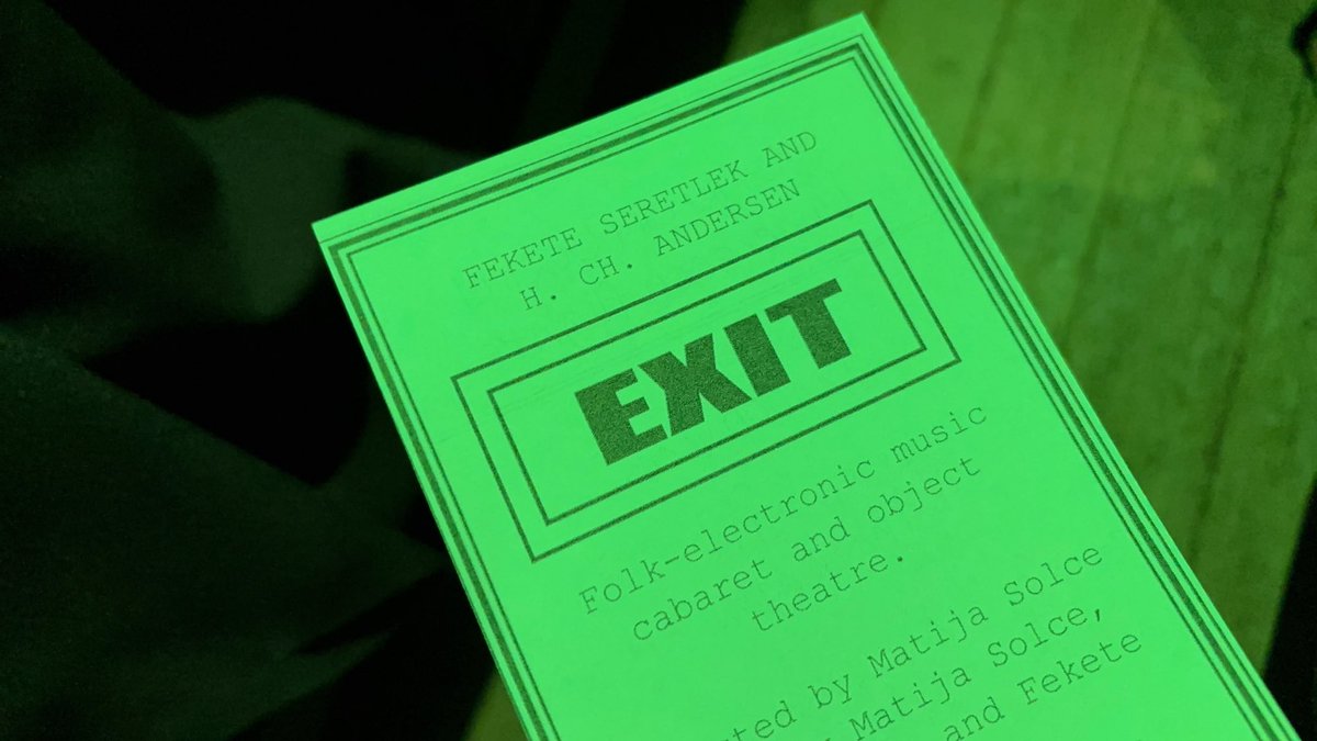 SaKYo_SaeKi's tweet image. 今日も下北沢国際人形劇祭へ。
客入れの時からすでに出演者がそこにいて世界が始まっていて、楽しかったー！！
音楽とオブジェクトシアターのコラボレーションで生演奏かっこよかったです！
明日も都内の小学校公演後にまた新しい作品と出会いに行きます！
#sipf
