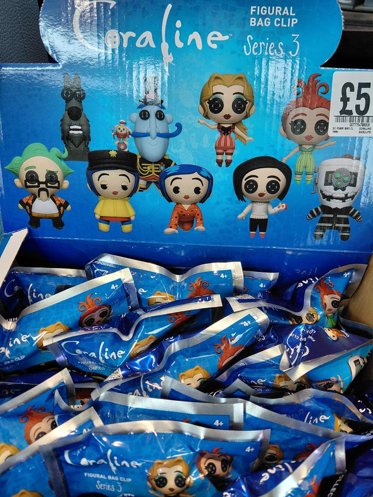 hmvSheffield's tweet image. Back in stock!!! 📣📣📣
#Coraline #bagclips
Series 1 &amp;amp; Series 3
Grab them whilst stock lasts! 
#Collectables #figures #PopCulture
🛍🎒😍👍