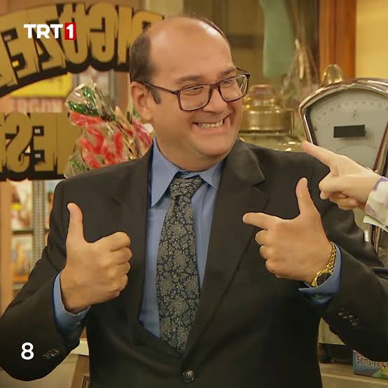 tugceisloading's tweet image. banner'i ureten firmanin sahibi