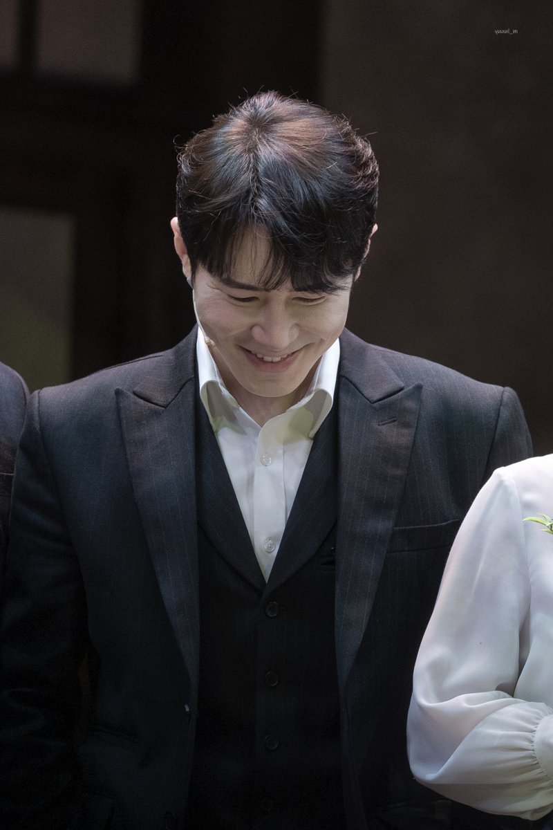 260217 팬레터 밤공 포토타임

김해진 I #이규형