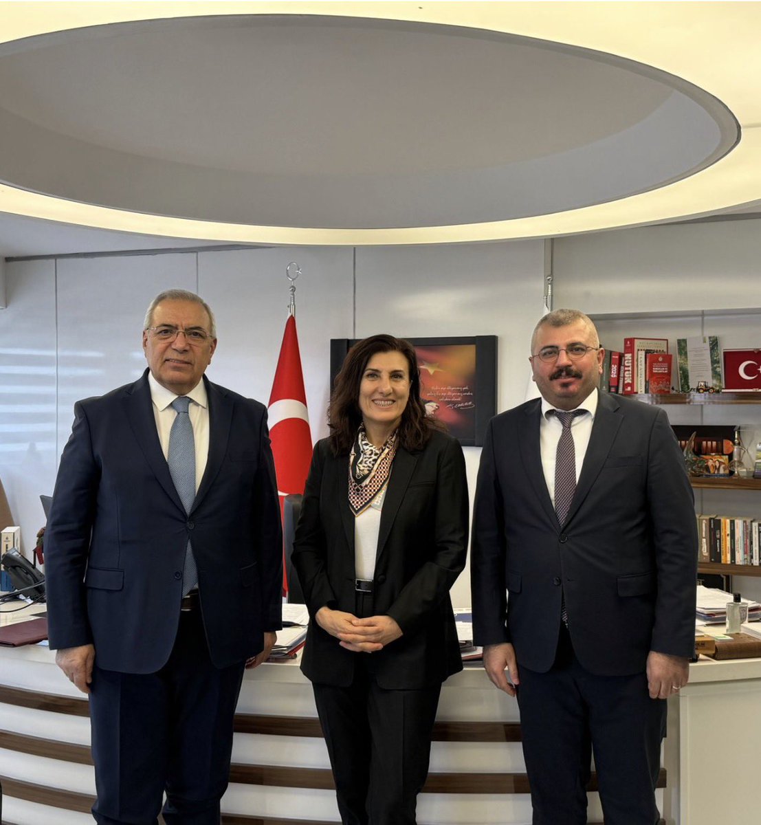 Türkiye Belediyeler Birliği Genel Sekreteri Sn.Suat Yıldız ve Genel Sekreter Yardımcısı Sn.Şengül Altan Arslan’ı Avcılar Belediyemiz adına ziyaret ettik. Belediyemize yapacakları katkı ve misafirperverlikleri için kendilerine teşekkür ederiz.