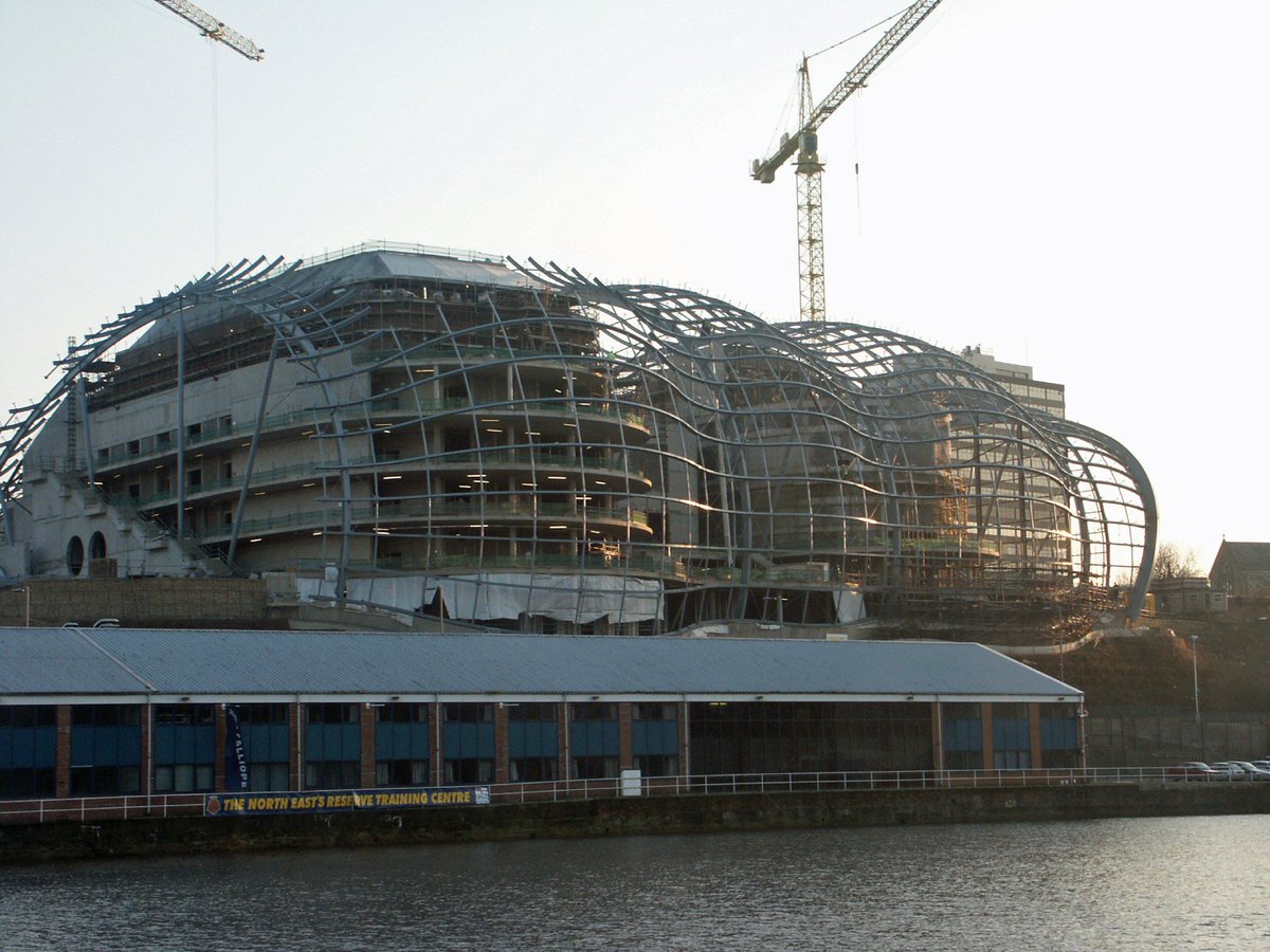TyneSnapper's tweet image. #Gateshead One from the shoe box - Sage Gateshead under construction on this day 18th February 2003