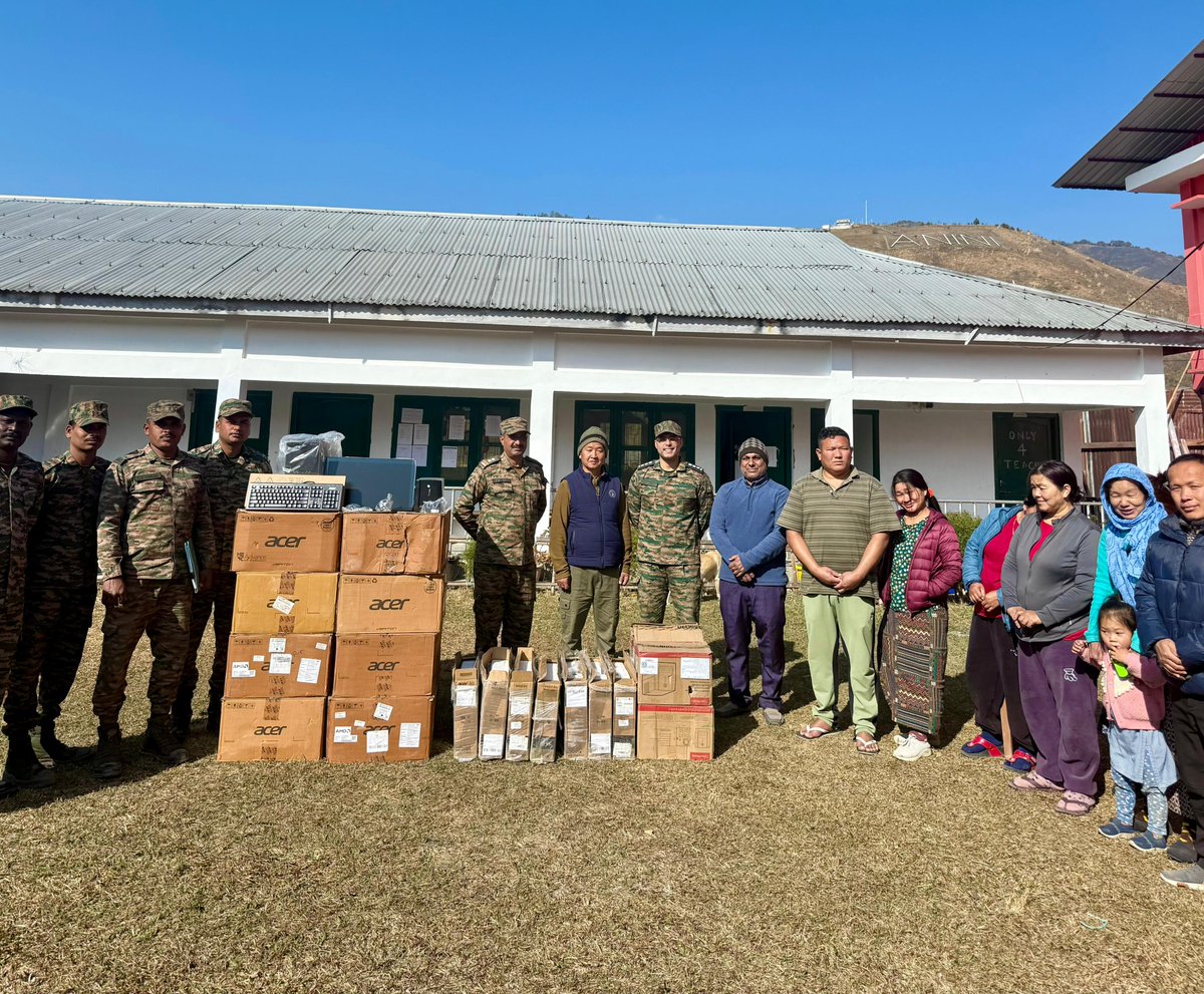 Spearcorps's tweet photo. 𝗘𝗺𝗽𝗼𝘄𝗲𝗿𝗶𝗻𝗴 𝗬𝗼𝘂𝗻𝗴 𝗠𝗶𝗻𝗱𝘀
Dao Division and #SpearHeadDivision under #SpearCorps strengthened educational initiatives in #ArunachalPradesh under Operation Sadbhavana. #Computers and UPS systems were handed over to Anini Higher Secondary School, while #Books and an #InteractivePanel were provided to Government Residential School, Papikrung, promoting digital literacy and youth empowerment.
#SpearCorps के अंतर्गत #DaoDivision और Spear Head Division ने #OperationSadbhavana के तहत Arunachal Pradesh में शैक्षिक पहलों को सुदृढ़ किया। #Anini Higher Secondary School को Computers एवं #UPSSystems तथा Government Residential School, #Papikrung को पुस्तकें और एक इंटरैक्टिव पैनल प्रदान किए गए, जिससे Digital Literacy और युवा सशक्तिकरण को बढ़ावा मिला।
#IndianArmy #DigitalEducation #YouthEmpowerment #CommunityDevelopment #NationFirst #EducationForAll #Sadbhavana #EducationMatters #SchoolCommunity
@adgpi
@HQ_IDS_India
@easterncomd
@official_dgar
@prodefkohima
@prodefgau
@GovParnaik
@MyGovArunachal
@ArunachalCMO
@MDoNER_India
@airnews_ita
@KirenRijiju
@SushantBSinha
@pasang_sona
@rwac48
@NELiveTV
Facebook-https://t.co/HBZq2S21fp
Instagram-https://t.co/nTewg3tLKO
YouTube-https://t.co/1AFZ1RDrLX