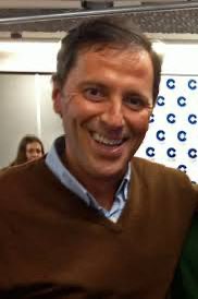 España revuelta porque el DAO de la policía ha acosado y agredido a una mujer policía en las instalaciones oficiales. Esto ocurrió en las instalaciones de <a href="/COPE/">COPE</a>  cuando PACO GONZÁLEZ violó salvajemente en compañía de otros de <a href="/tjcope/">Tiempo de Juego</a> a una pobre mujer a la que después dejó tirada