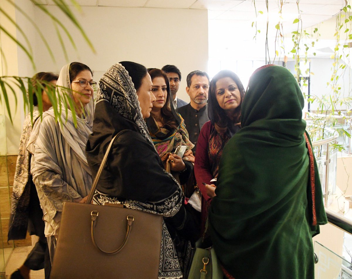 ShahNafisa's tweet photo. The SpecialCommittee for #Gendermainstreaming visited the Federal Ombudsperson Secretariat for Protection Against #Harassment (FOSPAH) where were briefed about the working of the secretariat. The recent strong orders even to the extent of dismissing and terminating high officials implicated in harassment of women passed by the #Ombudsperson are commendable. The #FOSPAH requires further budgetary strengthening and a revisit of some legal provisions of the anti-harassment law which we promised to take up in our committee.