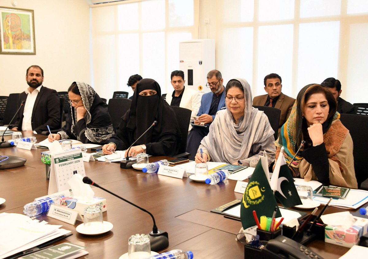 ShahNafisa's tweet photo. The SpecialCommittee for #Gendermainstreaming visited the Federal Ombudsperson Secretariat for Protection Against #Harassment (FOSPAH) where were briefed about the working of the secretariat. The recent strong orders even to the extent of dismissing and terminating high officials implicated in harassment of women passed by the #Ombudsperson are commendable. The #FOSPAH requires further budgetary strengthening and a revisit of some legal provisions of the anti-harassment law which we promised to take up in our committee.