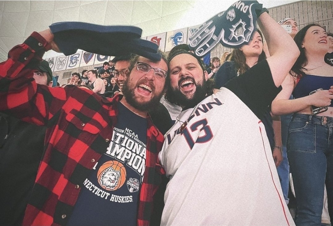 Russell Hanson tweet media