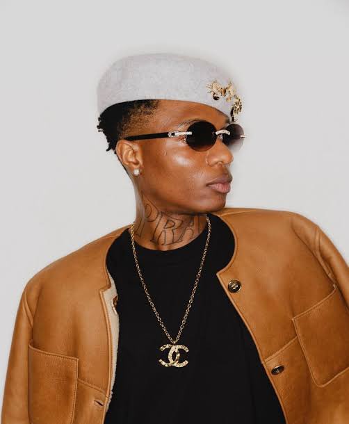 RANK ALL 3️⃣ EPs BY WIZKID ⤵️

📀 SoundMan, vol 1
📀 S2
📀 REAL, vol 1