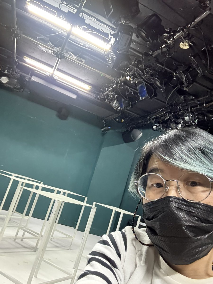 本日より下北沢楽園でKPR開幕ペナントレース『こどもの一生』始まりました！

新解釈『こどもの一生』

誕生です。これは是非みなさんに観ていただきたい！！22日までやってます！
何か小劇場っていいなぁ。

kpr.tokyo/%E6%97%A5%E6%9…