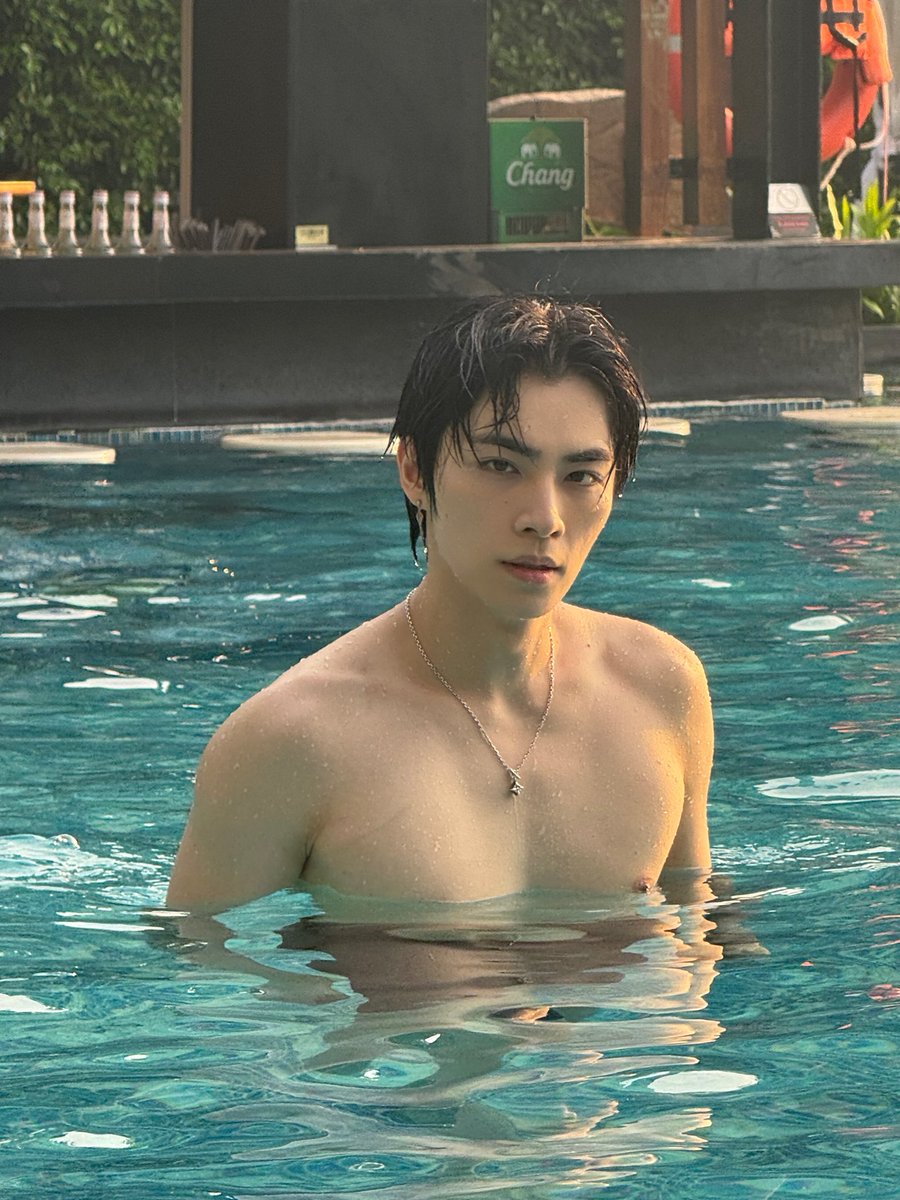 xiaojun_xdj's tweet image. JUNJUN 💭

“I've saved a few for you~”

OMG ⁉️