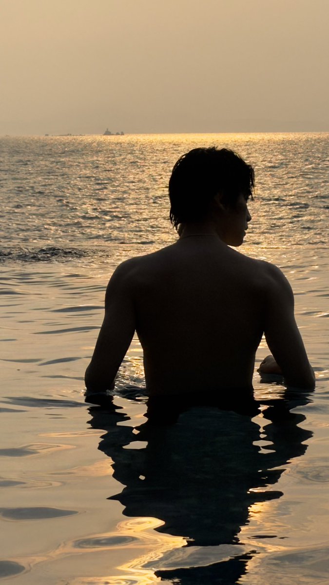 xiaojun_xdj's tweet image. JUNJUN 💭

“I've saved a few for you~”

OMG ⁉️