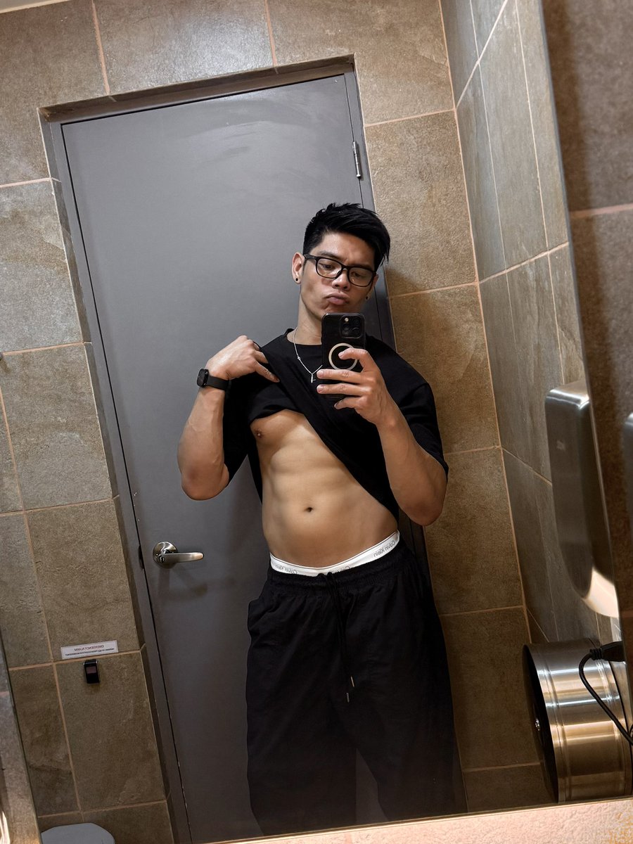 Arman Ferrer tweet media