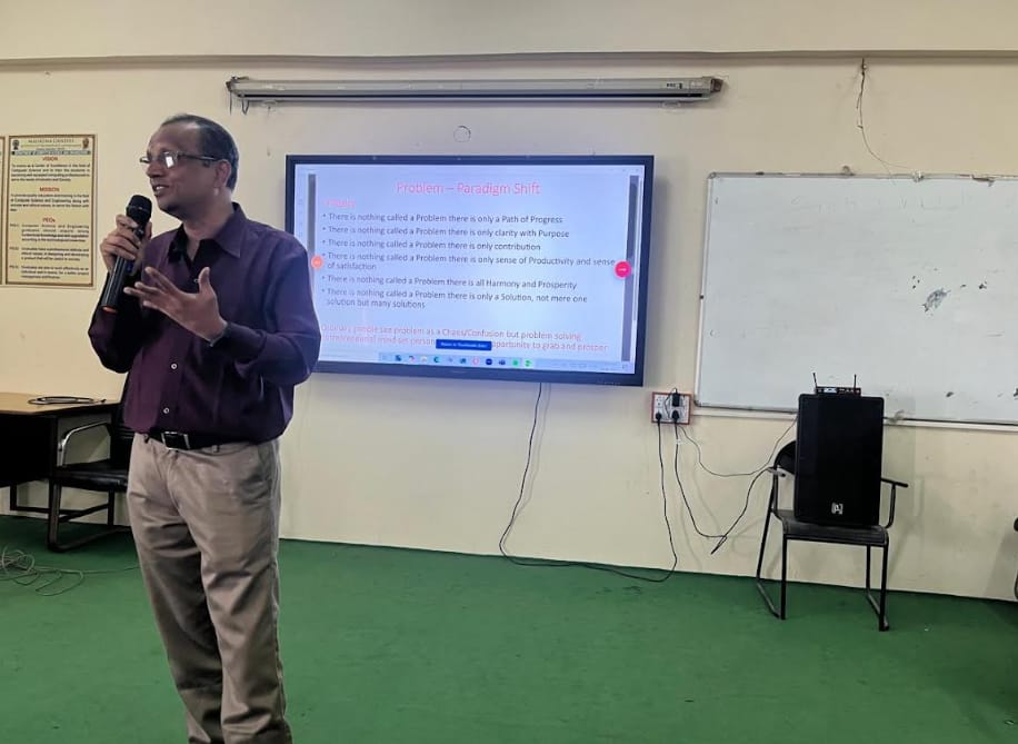 mgithyd's tweet photo. 📢 Expert Lecture at Mahatma Gandhi Institute of Technology on “Achieving Problem–Solution Fit” by Dr. P. Prabhakar Reddy, Director–Academics, Chaitanya Bharathi Institute of Technology.
Valuable insights on MVPs, validation, and innovation.
#MGIT #Innovation #ExpertLecture https://t.co/8tiR18WiPY