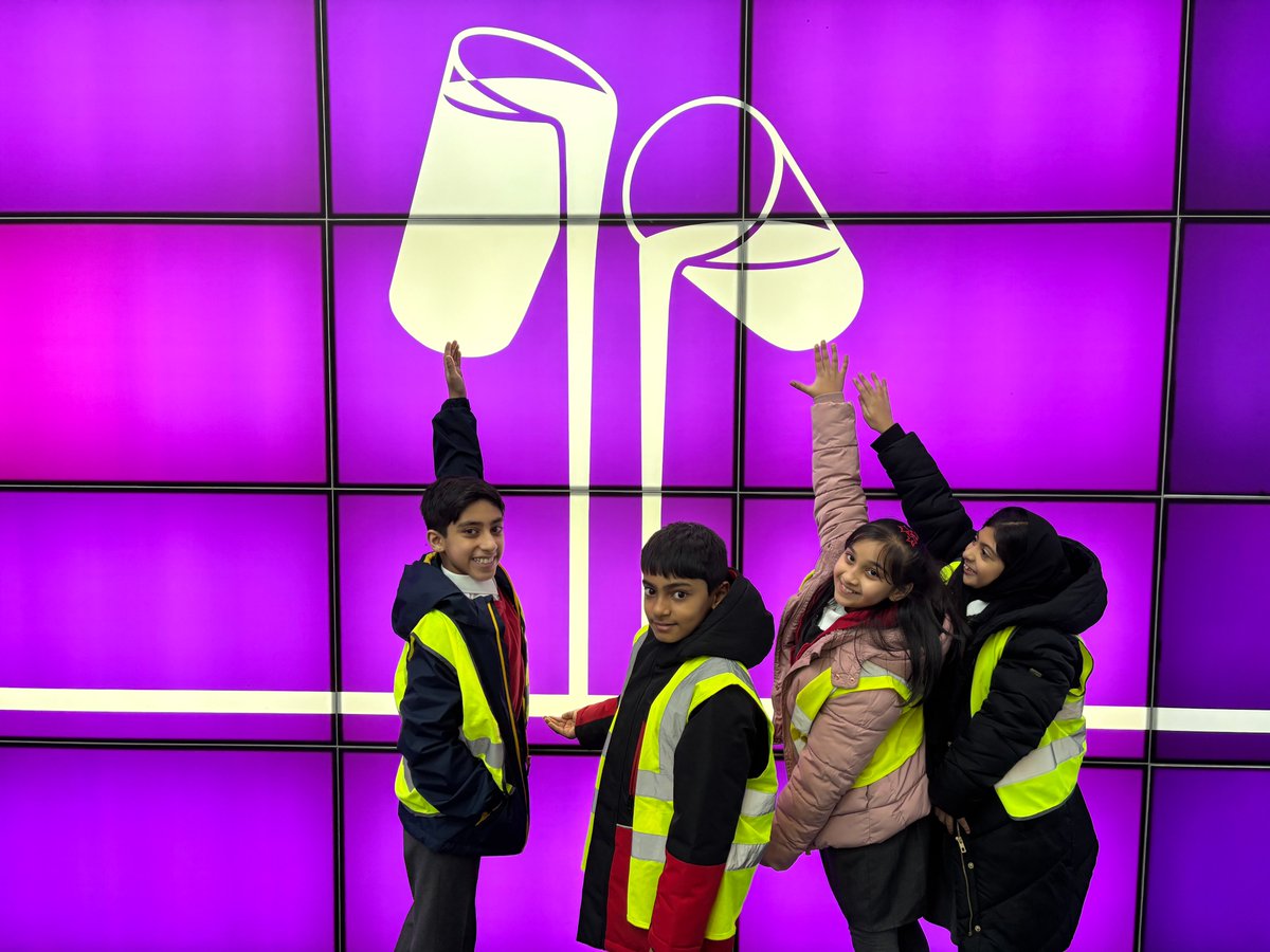 starbank_school's tweet photo. Our children really enjoyed visiting the concert hall at the Bournville HQ of Cadburys to celebrate the culmination of all of our hard work in implementing the Health for Life Program. They received their plaque and met the deputy mayor. #wearestar https://t.co/ffYtsPgUgC