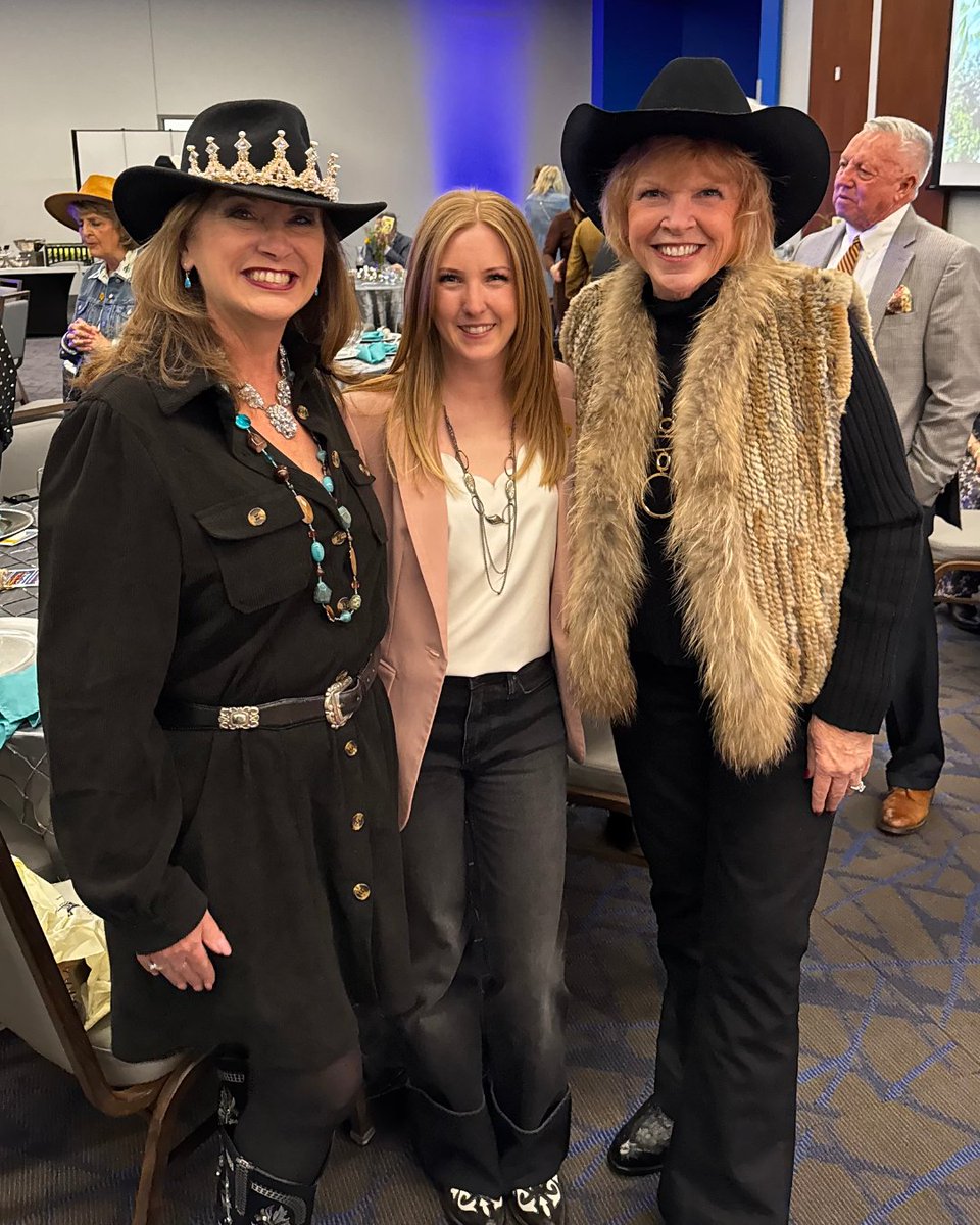 FNB Community Bank tweet media