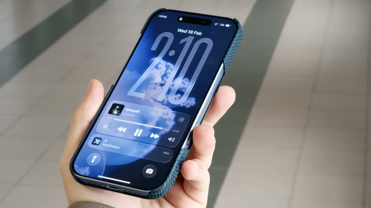 Out of Galaxy tweet media